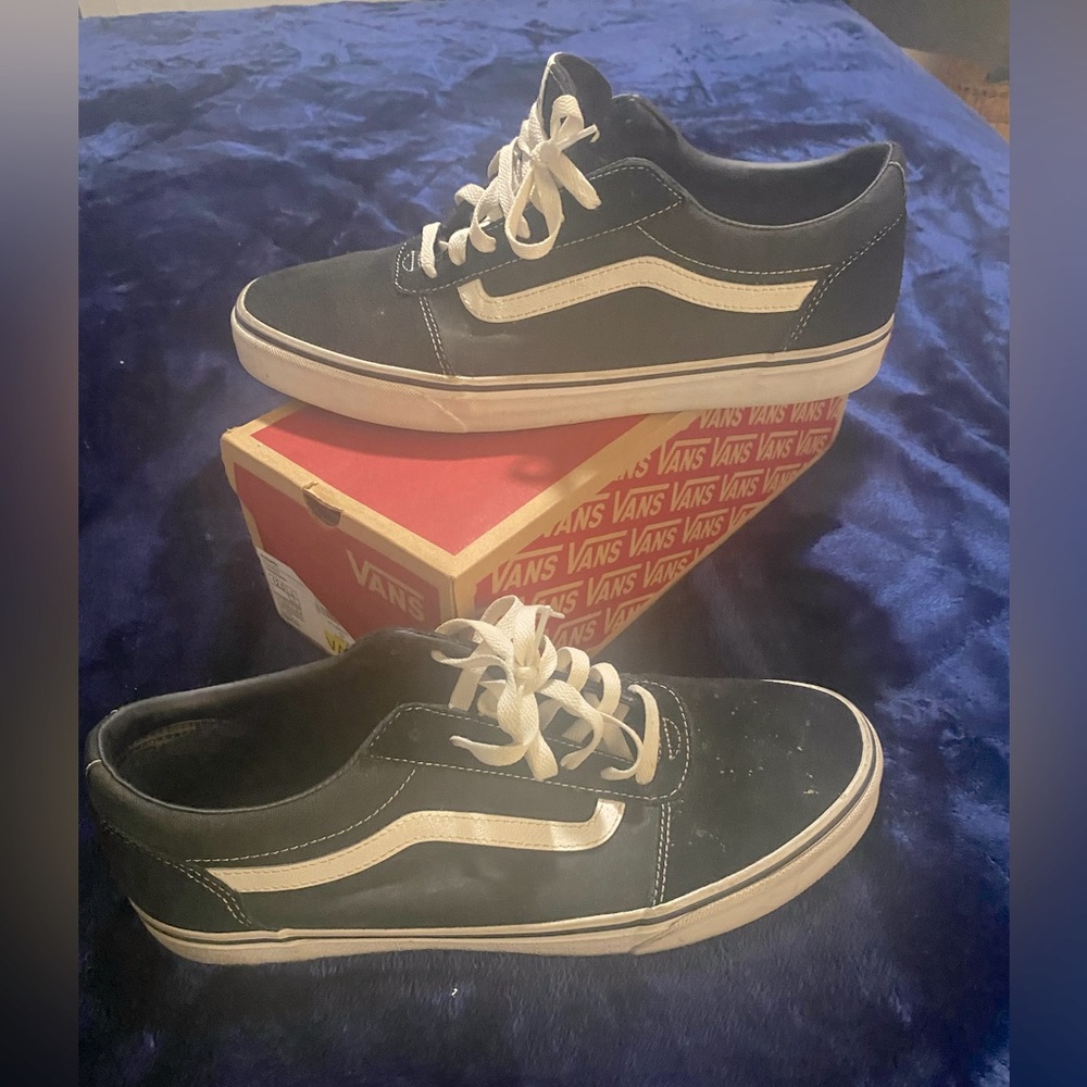 Vans Old School Low Top Sneakers Mens size 12